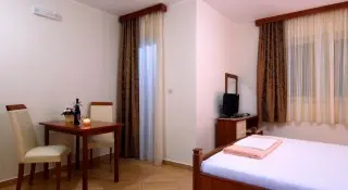 Apartmani Holiday