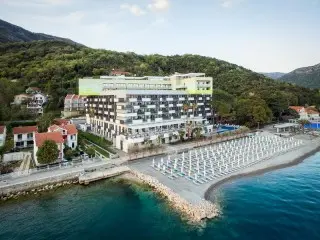 Carine Hotel Park  