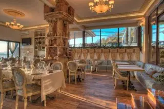 Hotel Adrovic