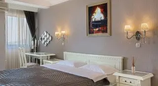Hotel Adrovic
