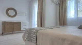 Hotel Adrovic
