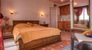 Hotel Adrovic