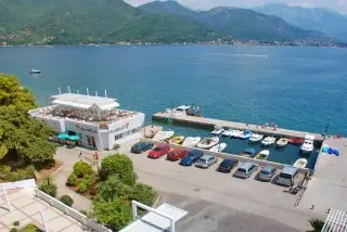 Carine Hotel  Delfin 