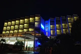 Carine Hotel  Delfin 