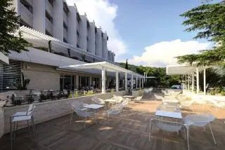 Carine Hotel  Delfin 