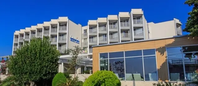 Carine Hotel  Delfin 