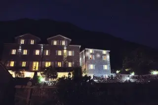 Hotel Per Astra