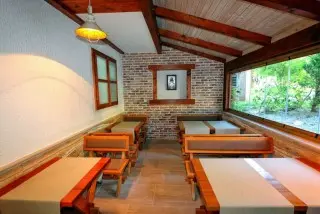 Hotel Podostrog