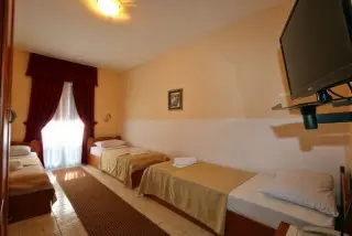 Hotel Podostrog