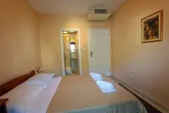 Hotel Podostrog