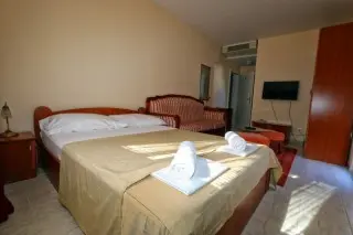 Hotel Podostrog