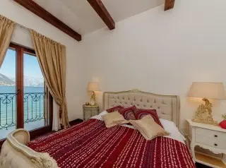 Huma  Kotor Bay