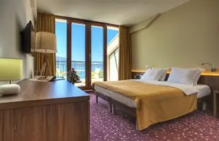 Hotel Pine