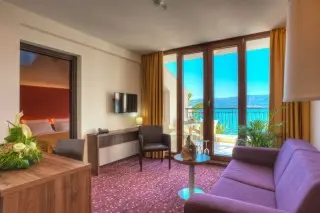 Hotel Pine