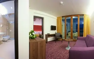 Hotel Pine