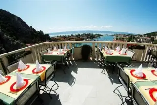 Hotel Villa Dvor