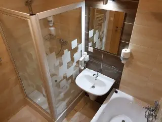 Hotel Toliar