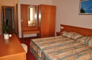 Aparthotel Milenij