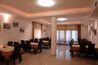 Hotel & Apartmani Butua