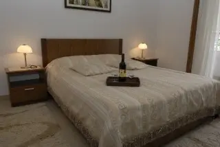 Hotel & Apartmani Butua