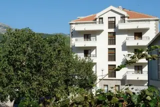 Hotel & Apartmani Butua