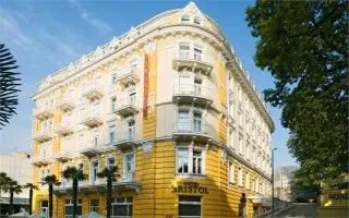 Hotel Bristol