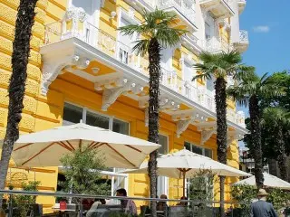 Hotel Bristol