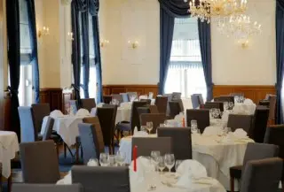 Hotel Bristol