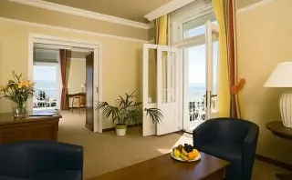 Hotel Bristol