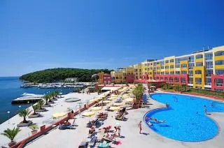 Aparthotel del Mar