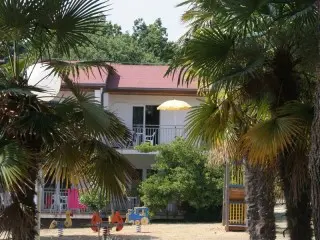 Apartmani Ai Pini