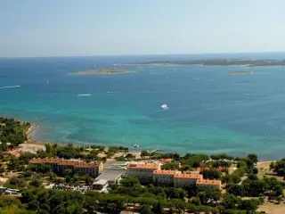 Apartmani Ai Pini