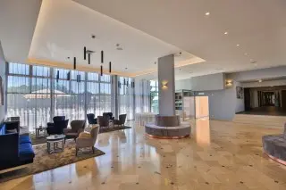 Arena Hotel Holiday 