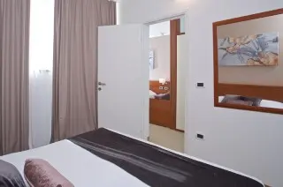 Arena Hotel Holiday 