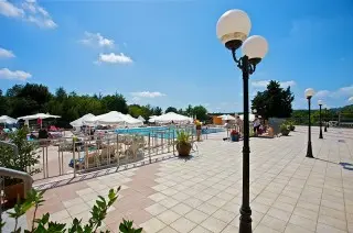 Arena Hotel Holiday 