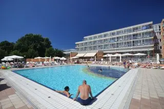 Arena Hotel Holiday 