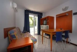 Resort  Verudela Beach & Villas