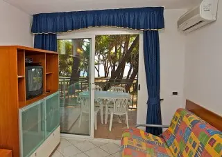 Resort  Verudela Beach & Villas