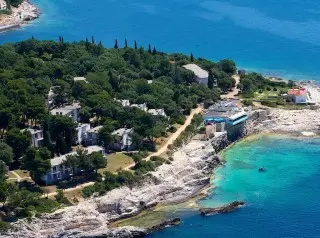 Resort  Verudela Beach & Villas