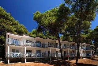 Resort  Verudela Beach & Villas