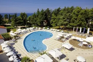 Pinia Residence