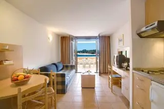 Pinia Residence