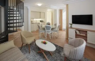 Isabella Island Resort