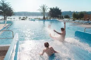 Isabella Island Resort