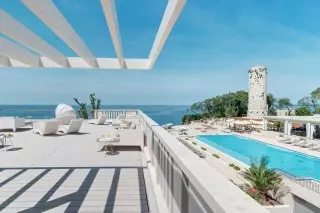 Isabella Island Resort