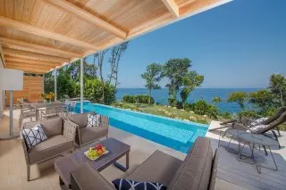 Isabella Island Resort