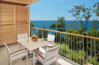 Isabella Island Resort