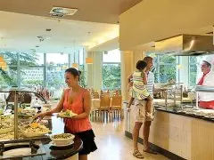 Valamar Crystal Hotel