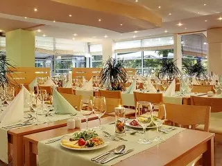 Valamar Diamant  Residence 