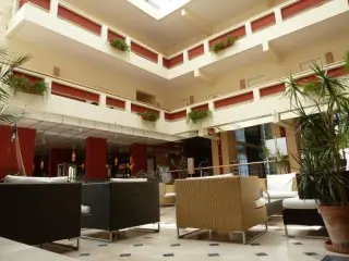Valamar Koralj Hotel 